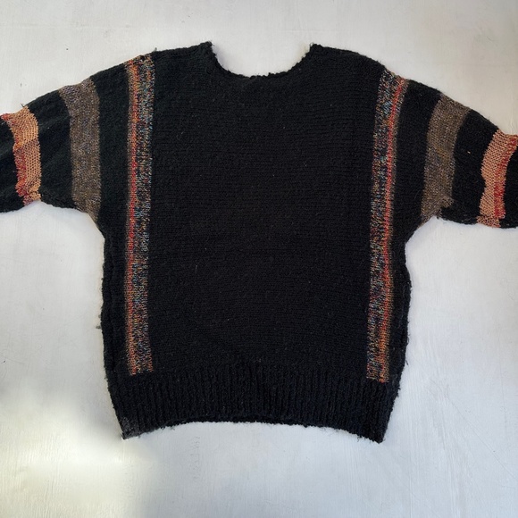Vintage Aztec Slouchy Knit Short Sleeve Sweater - Picture 5 of 5